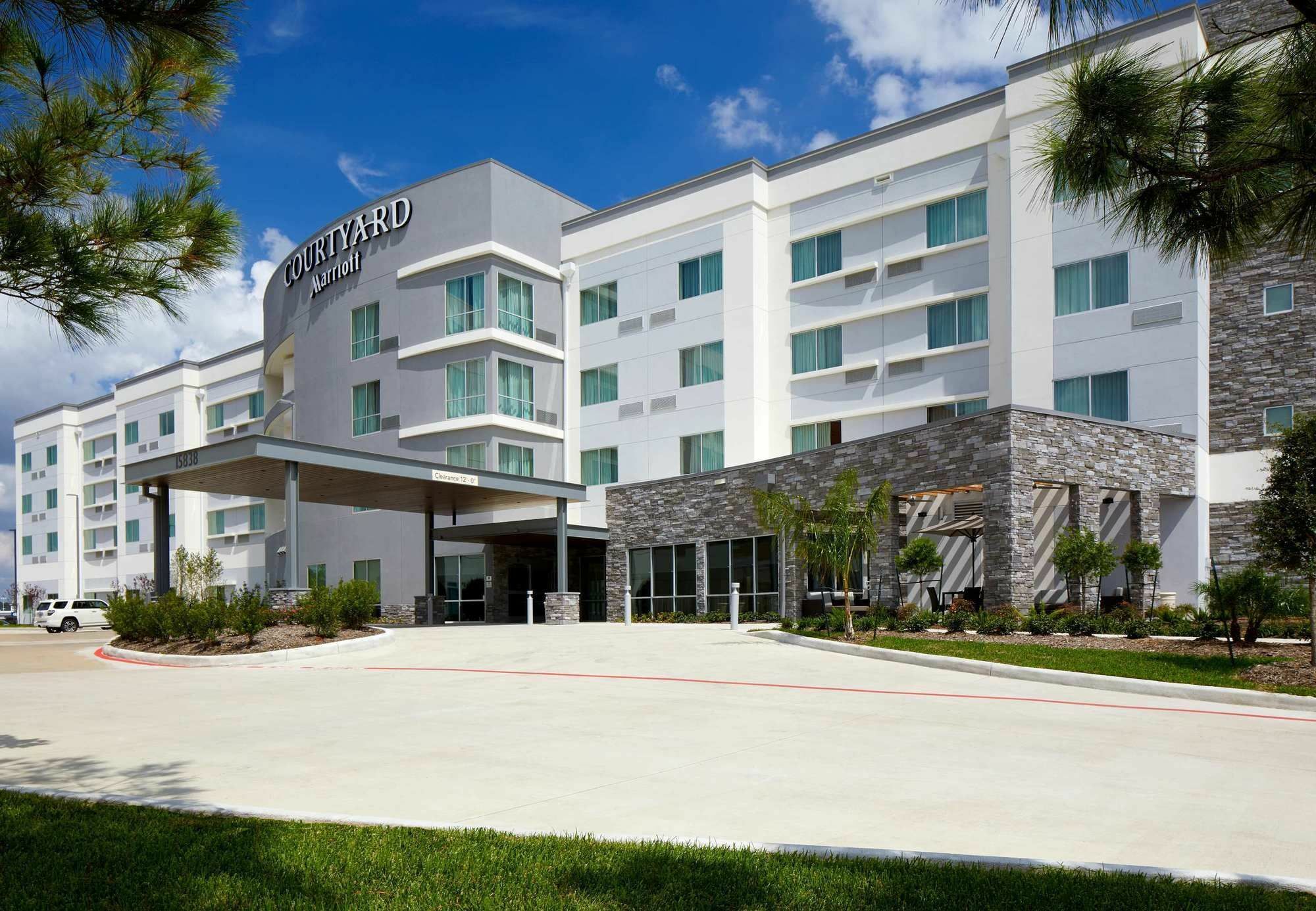 Courtyard By Marriott Houston Intercontinental Airport Hotel Exterior photo